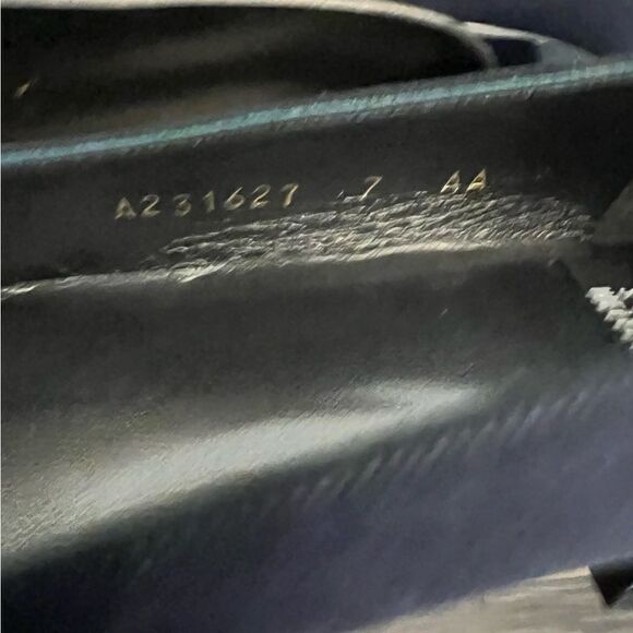 Stuart Weitzman Navy Blue Fabric Heel Pumps  Bows SZ 7 AA - Picture 6 of 11